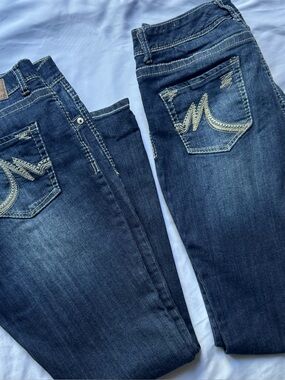Woman’s Dark Blue Embroidered Pocket Jeans